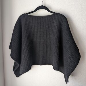 Henri Bendel NWT Cashmere Shawl Cape Black